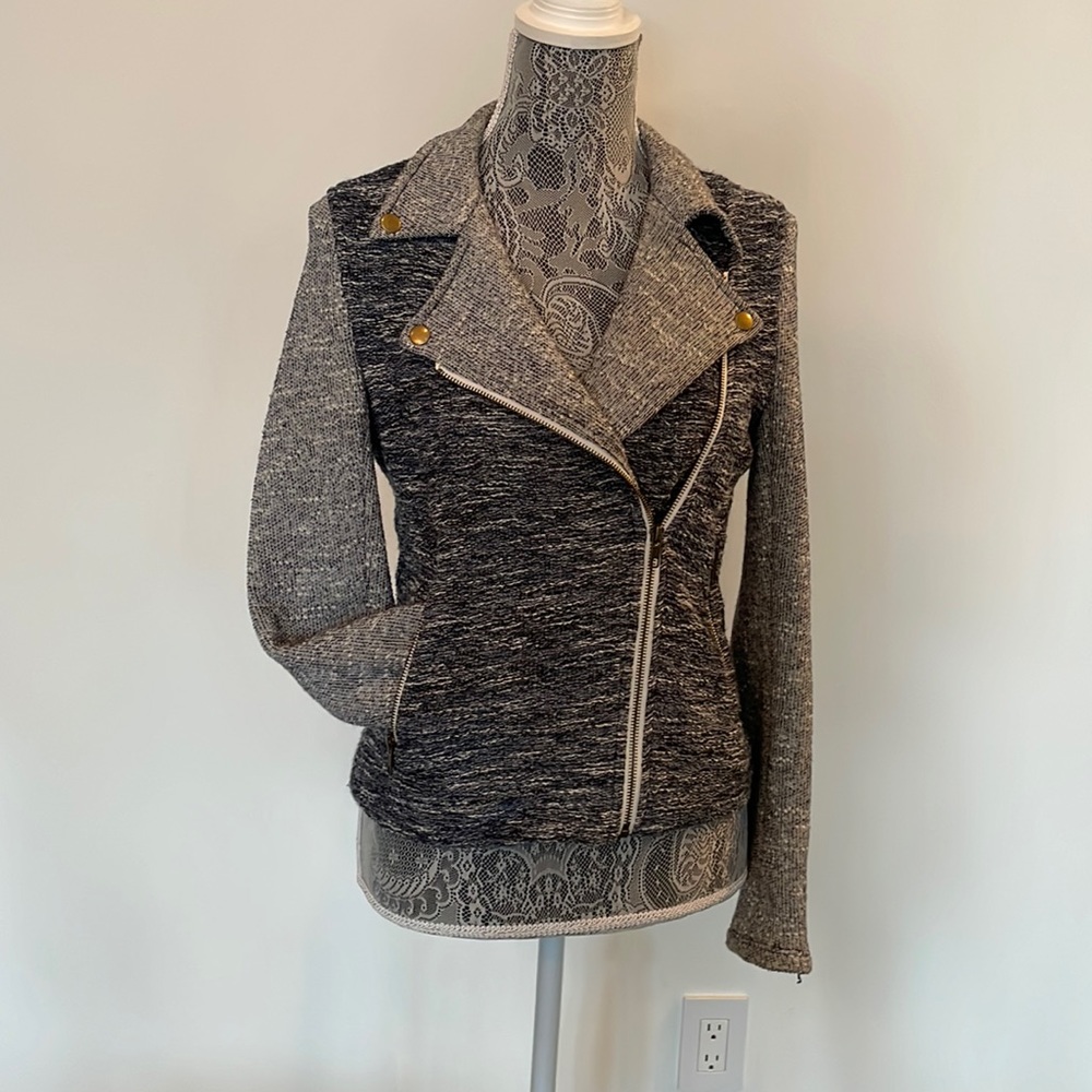 Moto jacket, Italian fabric. XS size. Perfect condition.